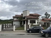Casa com 2 quartos e 2236m² de área privativa