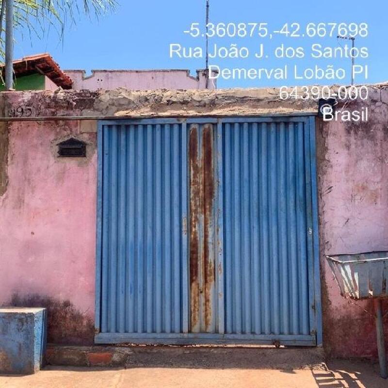 Casa com 2 quartos, 53,9m², terreno 300m², desocupada