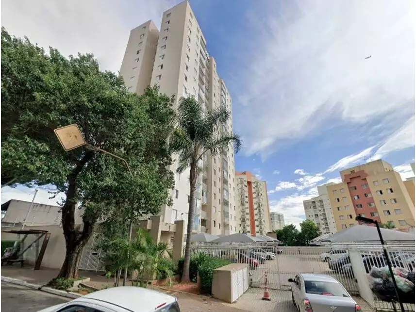 Apartamento com 1 vaga em leilão na Vila Prudente
