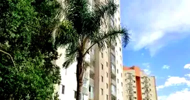 Apartamento com 1 vaga em leilão na Vila Prudente