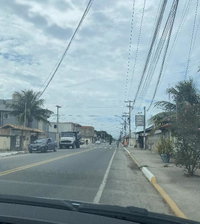 Casa com 3 quartos, 2 banheiros e 300 m² construída, desocupada