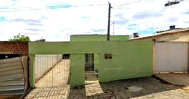 Casa Ocupada com 3 Quartos em Garanhuns/PE