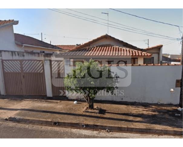 Casa com 1 quarto, 1 banheiro e 73,74m² construídos