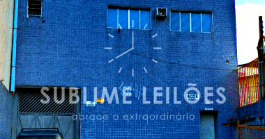 Terreno Comercial de 800m² com Galpão de 248m² Desocupado
