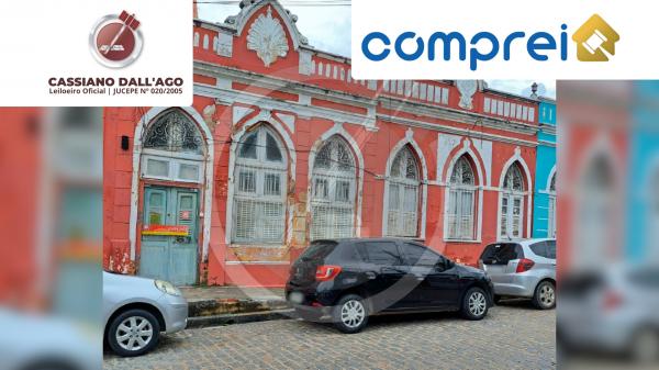 Casa com 304,27m², 1 banheiro, ocupada