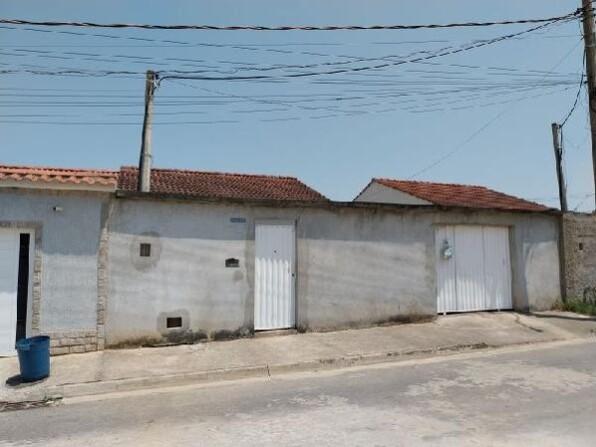 Casa com 2 quartos, 1 banheiro, 46,87m² área privativa e 1 vaga
