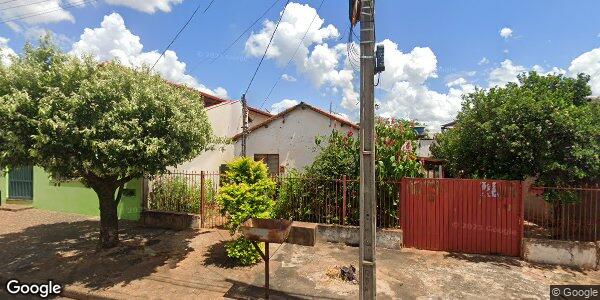 Parte Ideal de 8,33% - Terreno com Casa em Ituiutaba/MG