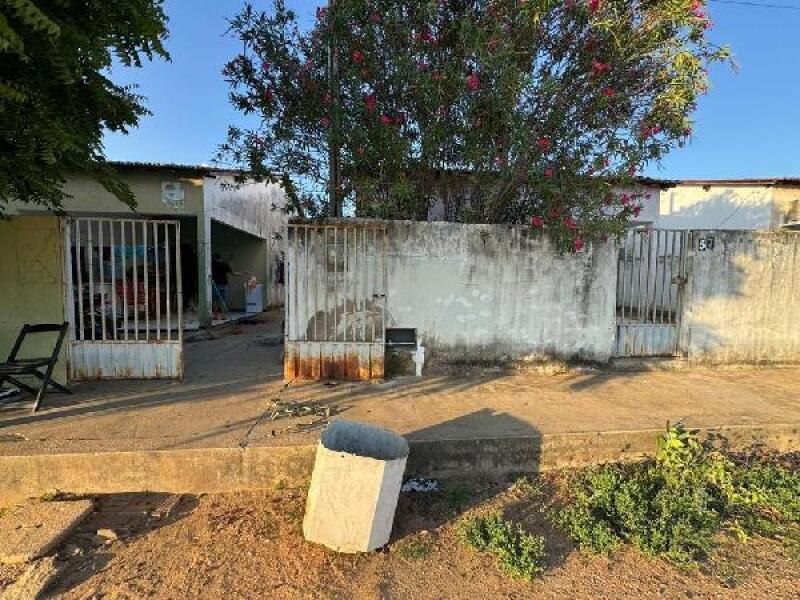 Casa com 2 Quartos e 2 Banheiros em Jericó/PB
