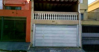 Casa Ocupada em São Paulo com 169m²