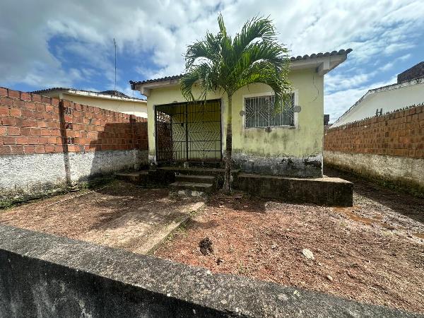 Casa com 2 Quartos e Terraço em Paudalho