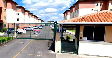Apartamento com Vaga de Garagem no Condomínio Residencial Vila Verde