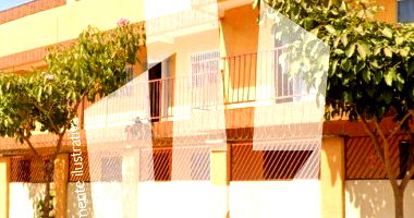 Apartamento com 2 quartos, varanda e vaga de garagem