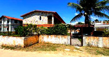 Apartamento com 1 quarto e 1 banheiro na Beira Mar