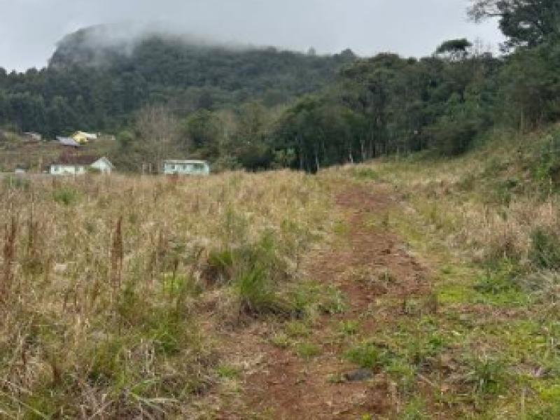 Terreno urbano 4.083 m² em Gramado - RS e com infraestrutura completa