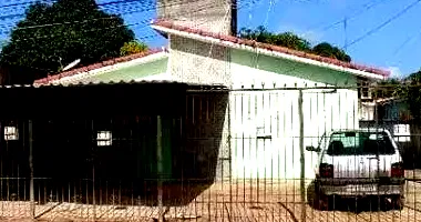 Casa Ocupada com 1 Vaga em Condomínio - Janga