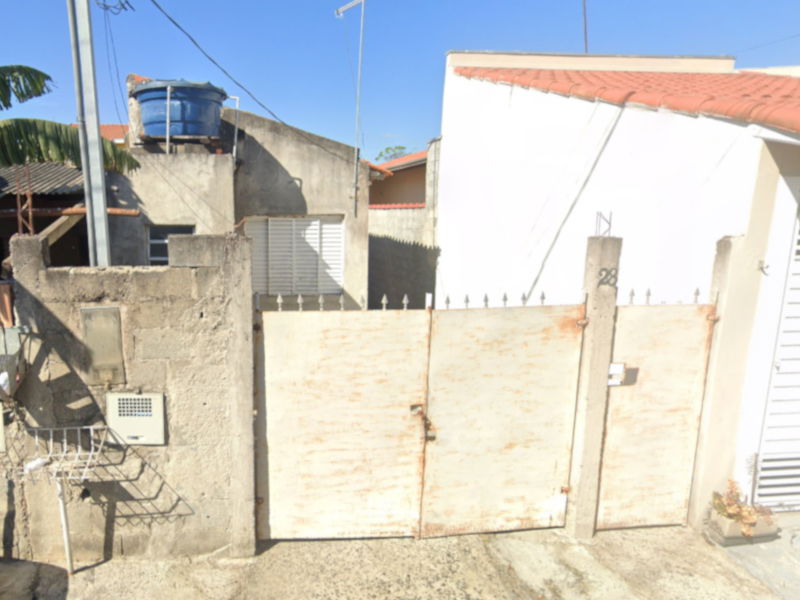 Casa em Jacareí com 125m²