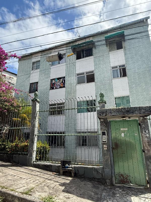 Apartamento com 2 quartos, sala, cozinha e WC, 45,42m² privativos