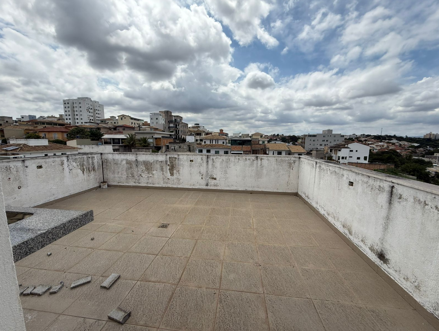 Apartamento duplex de luxo, 3 quartos, 2 vagas, 247,60m²