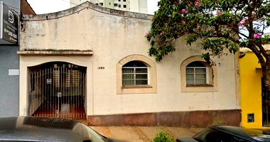 Casa com 3 dormitórios e 244m² em São Carlos