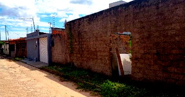 Terreno com 188m² Desocupado em Paço do Lumiar/MA