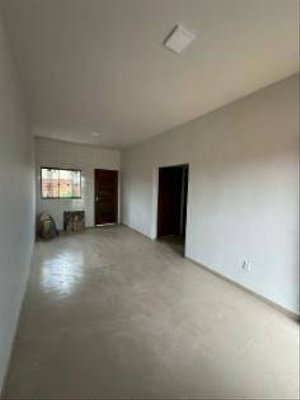 Casa com 2 quartos, 1 banheiro e 50m² em Lucas do Rio Verde