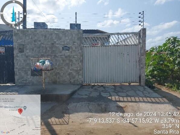 Casa com 2 quartos, 2 banheiros, 67m² área privativa, 1 vaga