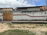 Casa 2 quartos, 2 banheiros, 64.2m² construída, desocupada