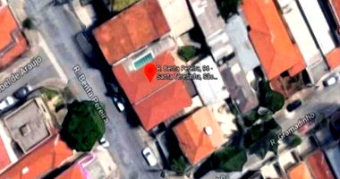 Sobrado Comercial em Santa Teresinha com 2 Dormitórios e 2 Banheiros