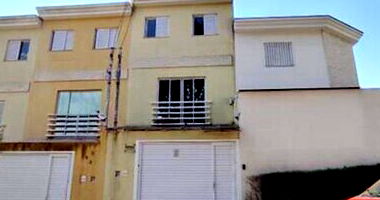 Sobrado Ocupado com 2 Quartos e 1 Banheiro em Santo André/SP