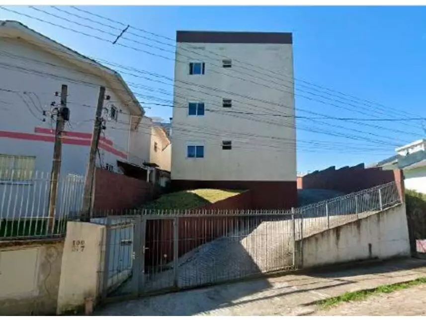 Apartamento Térreo com 1 Vaga em São Giácomo - Oportunidade Única