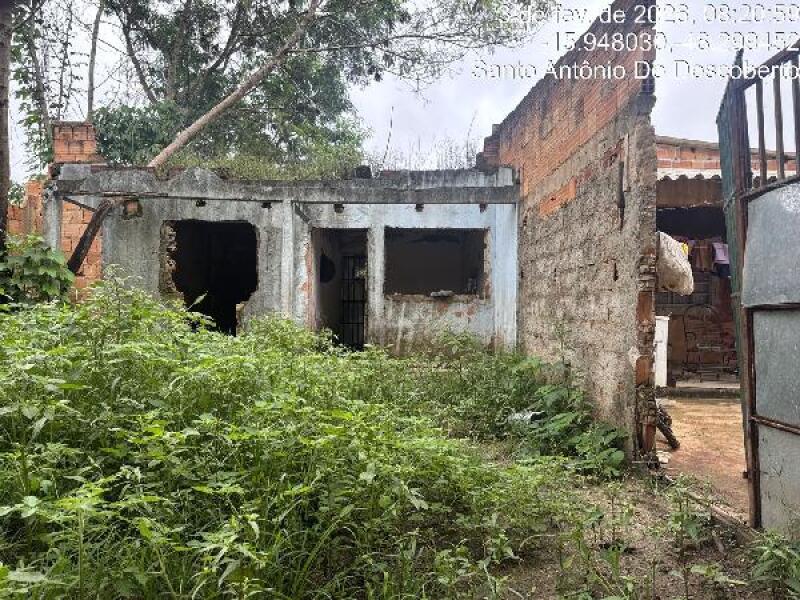 Casa com 2 quartos, varanda e 69m² de área privativa
