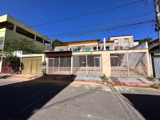 Casa com 2 quartos em Serra/ES