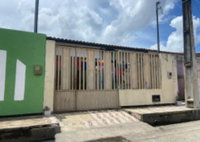 Casa residencial com 3 quartos, ocupada, área construída não informada