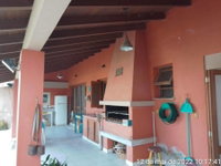 Casa ocupada com 264m² construídos, perfeita para reformas e investimento