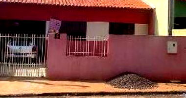 Casa com 3 quartos em Florestopolis/PR