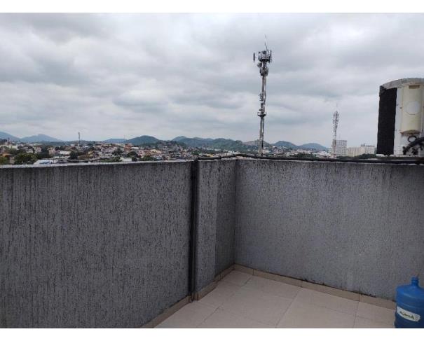 Sala Comercial 35m² Desocupada em Edifício Comercial