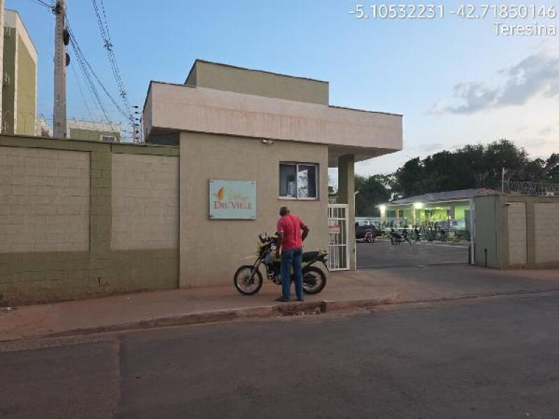 Apartamento com 2 quartos, 1 vaga, 74,81 m² em condomínio