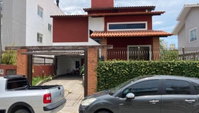 Casa com 3 Quartos e 3 Vagas em Palhoça - 200m²