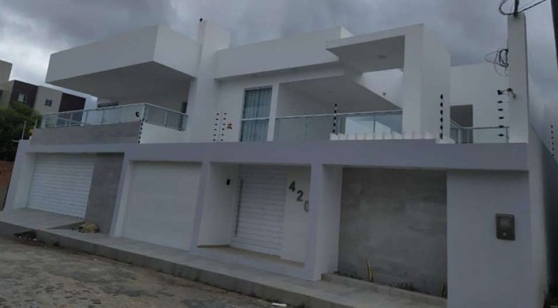 Casa Duplex com Piscina e Churrasqueira em Arcoverde-PE