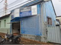 Casa antiga no centro de Casa Branca com 3 quartos e 1 banheiro
