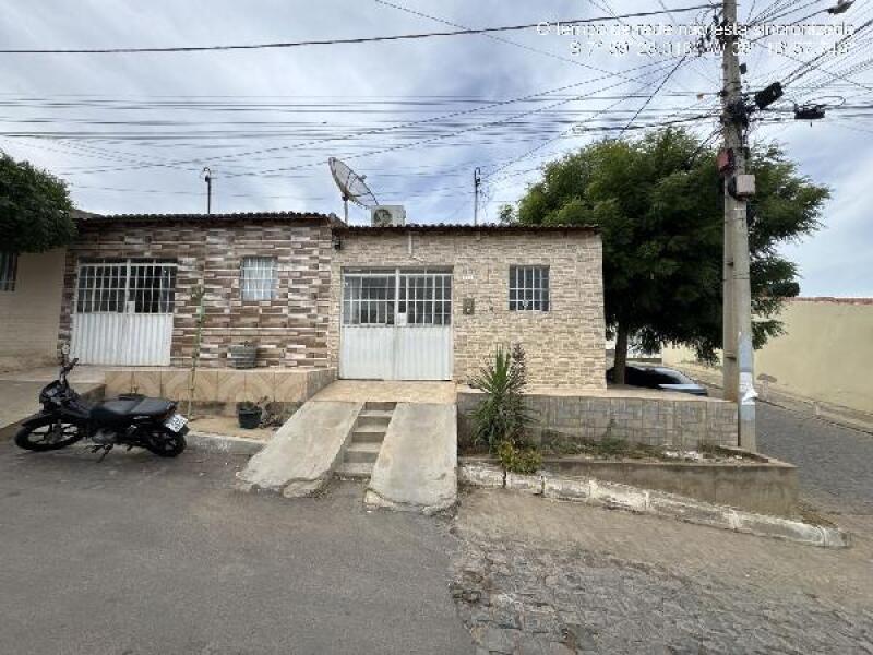 Casa com 3 quartos, 1 vaga e 77,74m² em Serra Talhada/PE