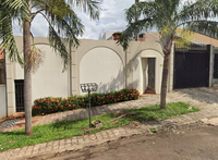 Terreno residencial com 300m² em Maringá