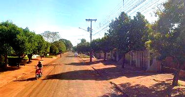 Casa com Edícula e Salão Comercial em Dourados/MS