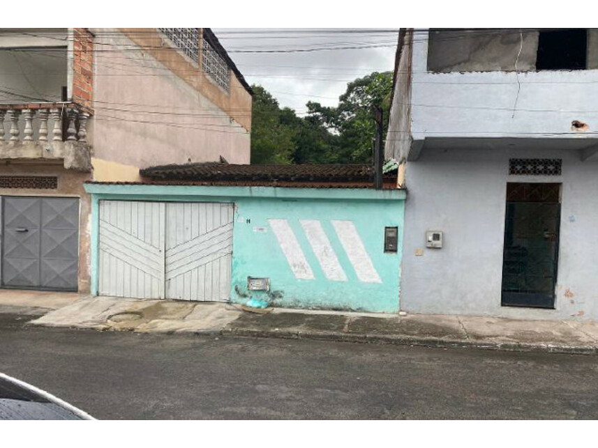 Casa com 2 quartos, 1 banheiro, 52,24m² construídos, ocupada
