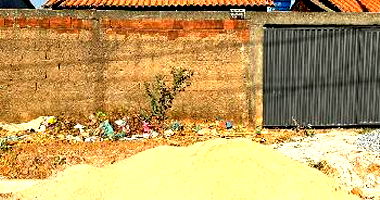 Casa 2 quartos, 1 banheiro, 1 vaga, 47.5m² construída, terreno 180m²