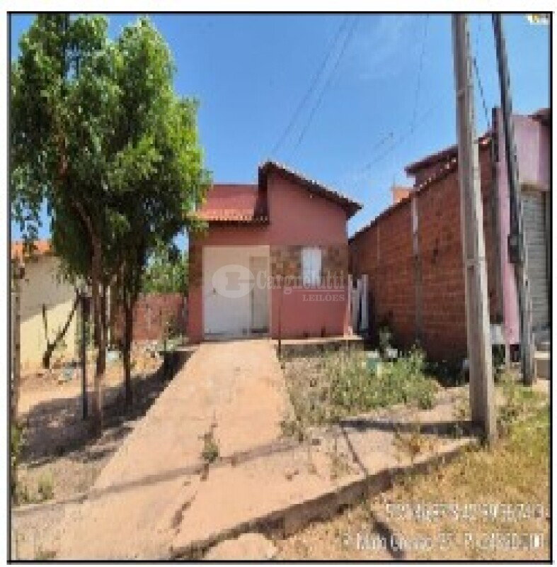 Casa com 2 quartos em Demerval Lobão/PI
