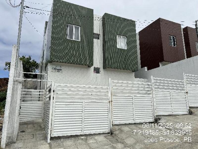 Apartamento com 2 quartos e 1 vaga em João Pessoa
