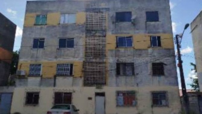 Apartamento 72 m² com 2 quartos e 2 banheiros em Camaçari - BA