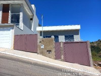 Casa 2 quartos, 2 vagas, 51m² construída, terreno 200m²