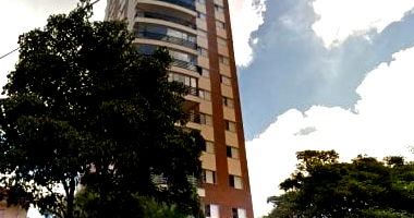 Apartamento com Depósito e 2 Vagas - Aclimação, São Paulo